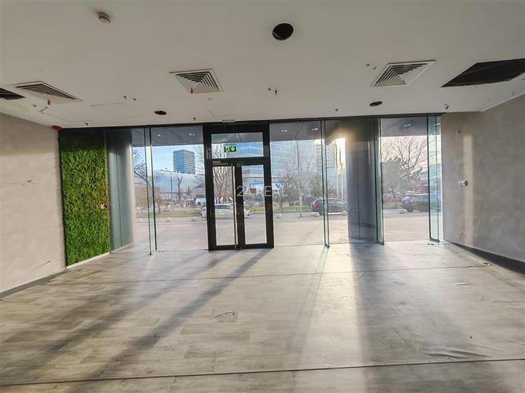Inchiriere spatiu comercial Aurel Vlaicu - showroom/retail/birou - 2
