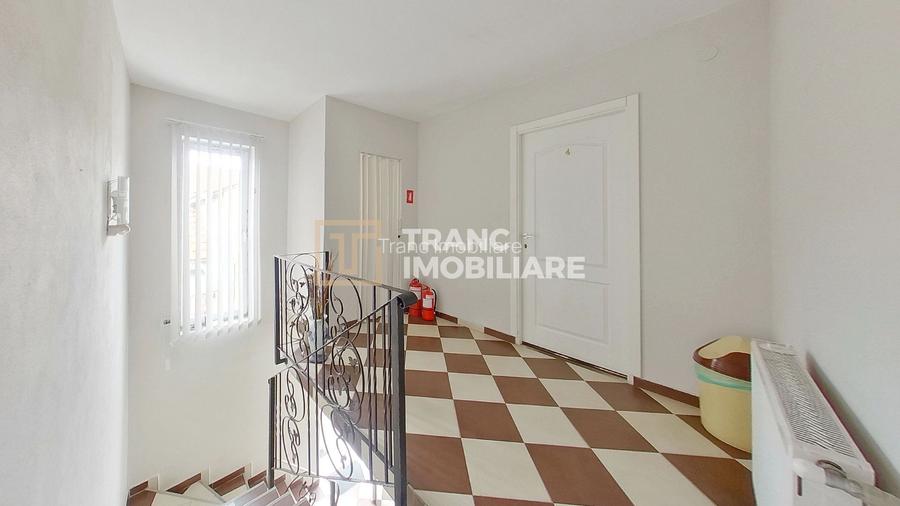 Pensiune cu 10 camere + spațiu comercial inclus pe Calea Radnei - 23