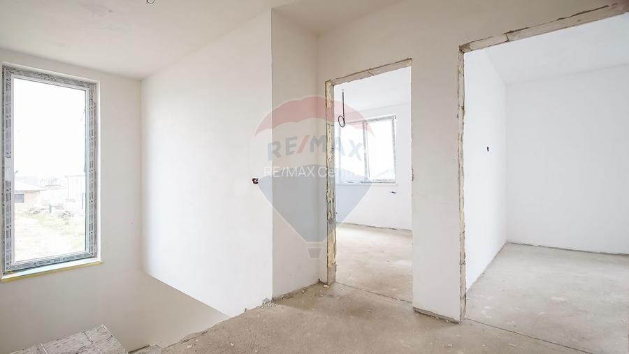 Casă Individuală în Cartierul Izvor - 16
