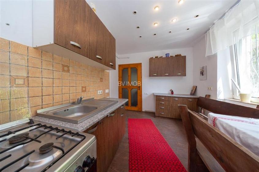 Vanzare apartament 3 camere in Vila pe Drumul de Poiana - 15