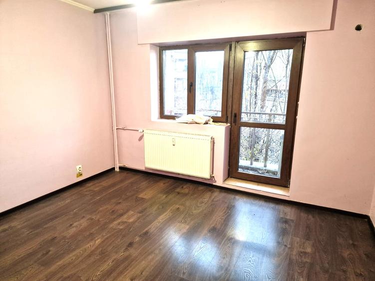 APARTAMENT 4 CAMERE 3/7 BL 1991 MONOLIT STRADAL VEDERE FANTANI METROU - 2