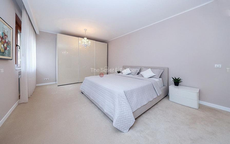 Apartament deosebit intr-o vila situata pe Dealul Cetatii - 21