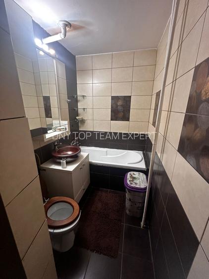 Apartament cu 3 cam - Str Resita - 21