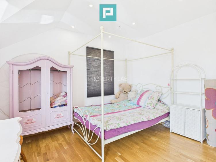 Casă modernă cu 6 camere în Vladimirescu - 4