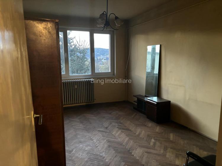 apartament cu 4 camere,2 bai zona Parcul Mare - 3