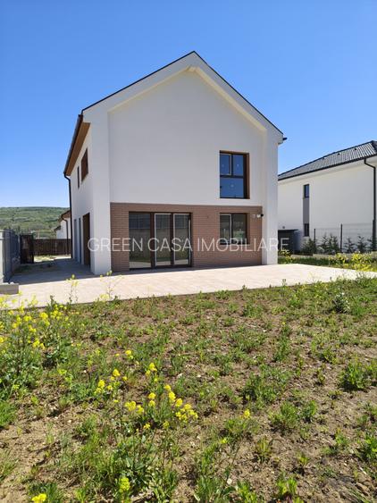 Casă individuală de vânzare în Chinteni - 3