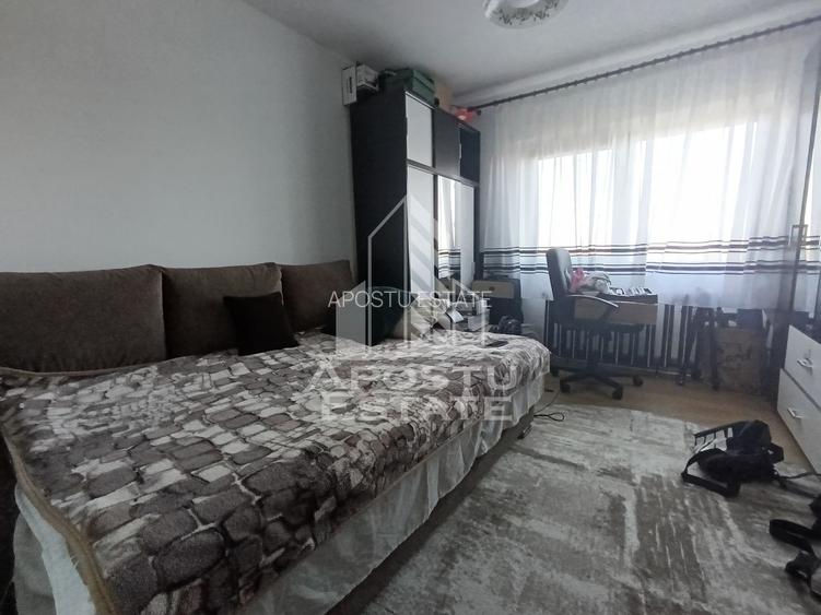 Apartament 4 camere, decomandat, 3 dormitoare, 2 bai, zona Fratelia. - 6