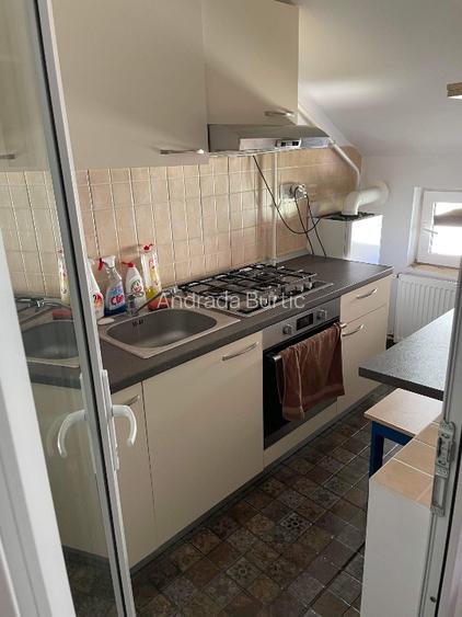 Mansarda de inchiriat - 6