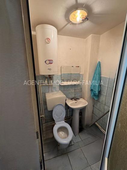 11.500 Euro Garsonieră de vânzare – Micro 19, etaj 2/4 - 5