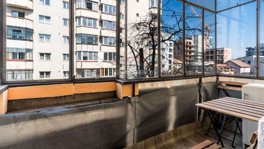 3 camere, etaj 2, 2 balcoane, decomandat, str. Slatina, COMISION 0% - 13