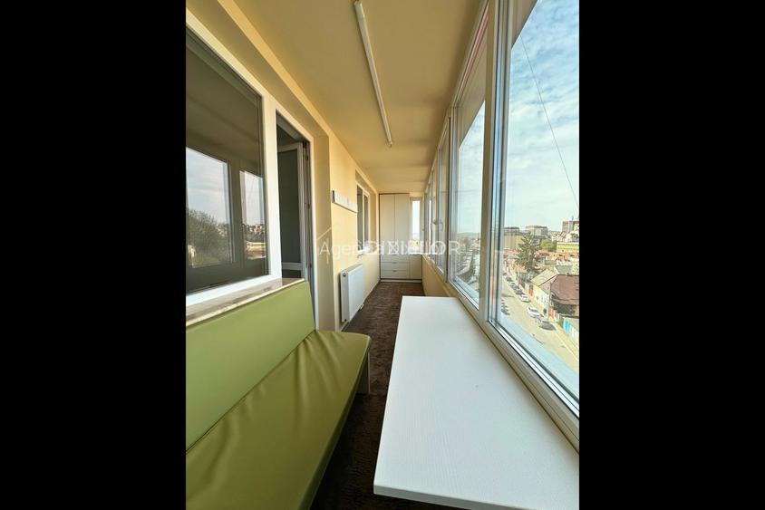 Apartament cu 3 camere | str. Bobâlna | 400 € - 12