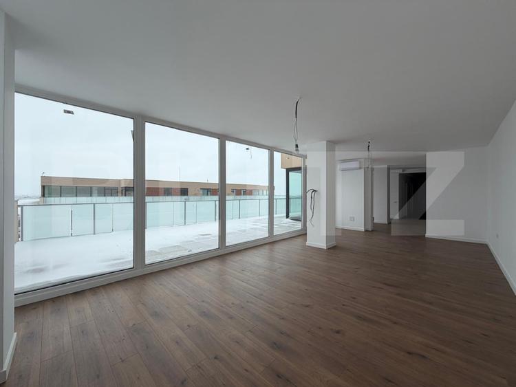 Penthouse de vânzare, 106 mp utili + terasă 66 mp, zona Torontalului