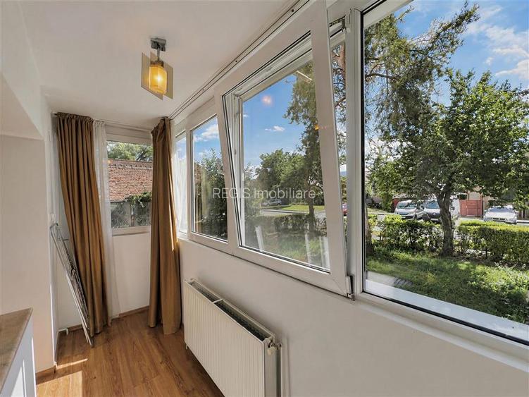 Apartament decomandat cu 3 camere si 2 bai in Bartolomeu - 2