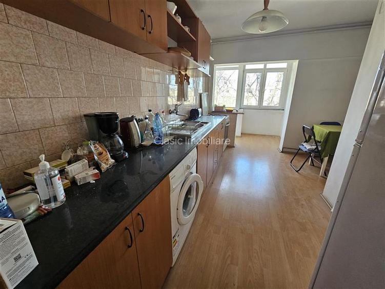 Inchiriere apartament 3 camere decomandat, Nicolae Titulescu, Cartier Gheorgheni - 6