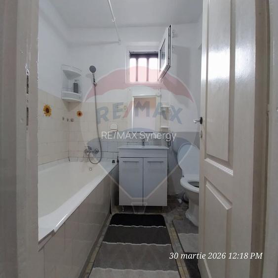 Giulesti - Vanzare apartament 3 camere - Spațios, luminos, balcon mare - 9