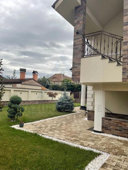 Vila 360 mp utili super exclusivista si teren 750 mp in Sibiu - 2