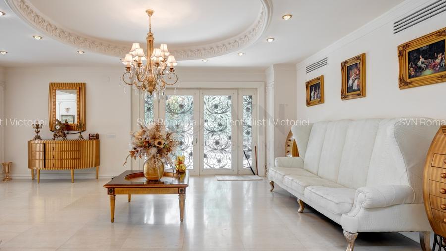 REV2004019 Vila Peninsula lacul Tei - 3