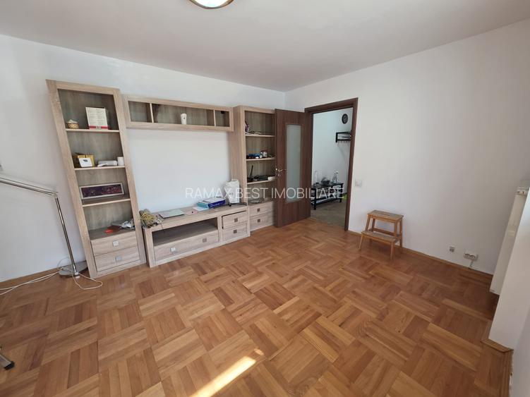 Titan, parc Titani, Burdujeni - 9