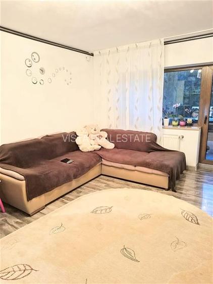 Apartament deosebit cu 4 camere si 100mp, etaj 1 in Brasov - 2