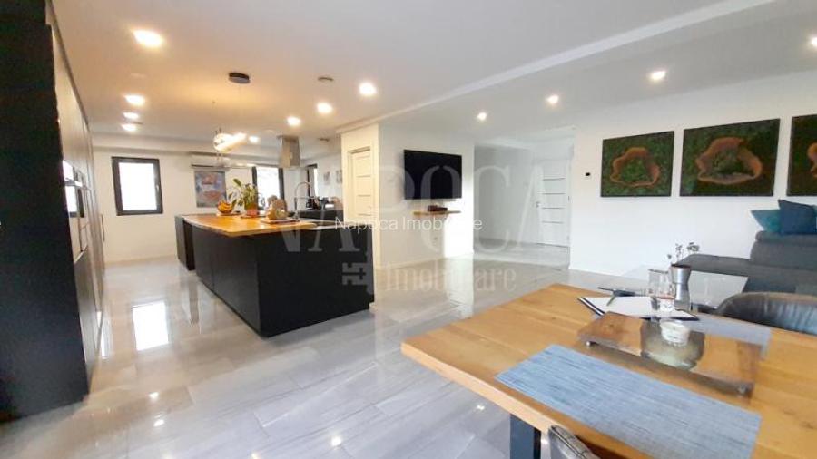 Casa 6 camere de vanzare in Episcopia Bihor Oradea, Oradea - 3