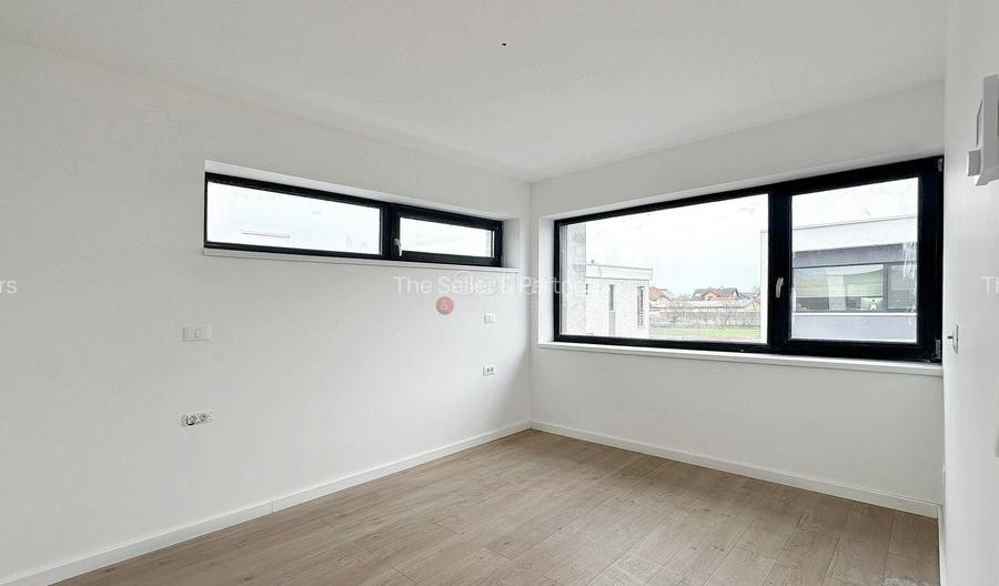 Suprafete Vitrate Mari - 11