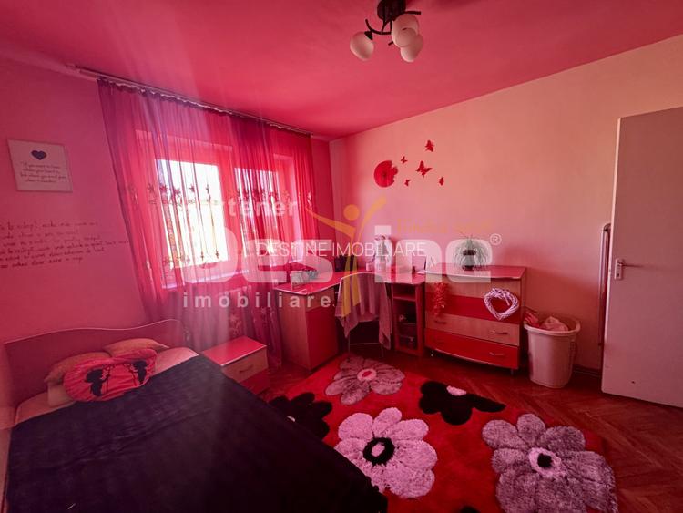 Apartament 2 camere etaj 3 - 6