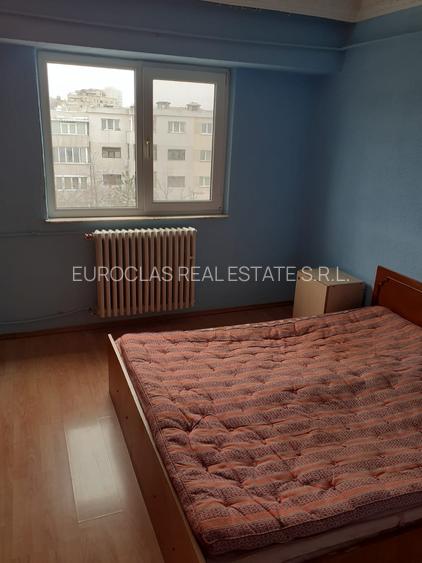 Apartament 3 camere decomandat - Dacia - 95.000 euro (Cod E6) - 2