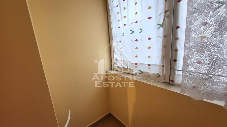 Apartament decomandat,3 camere,etaj 1 Torontalului - 6