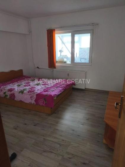 Apartament de 3 camere de vanzare in Calea Calarasilor - 5