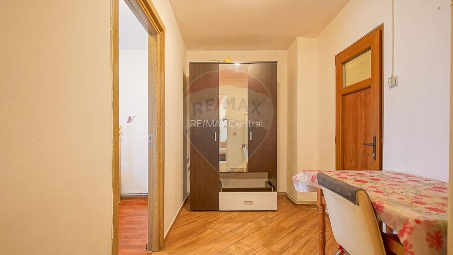 Apartament 2 camere, 40 mp, zonă centrală ISR Râșnov - 8