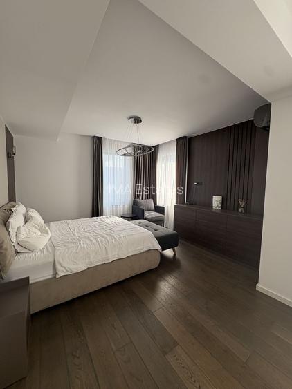 Vila  cu finisaje si mobila de lux, aproape de Cambridge School - 8