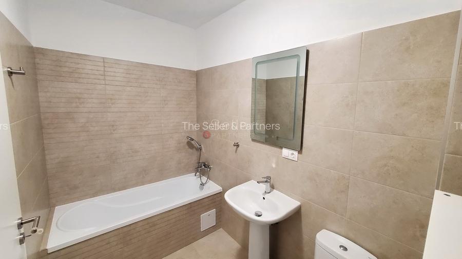 Loc Parcare Inclus - 12