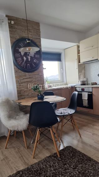 Apartament cu 3 camere, 62,15 mp, balcon, zona Cetatii - 12