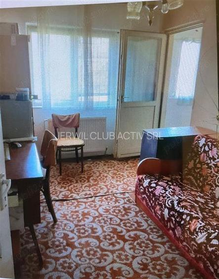 Ap. 3 camere, Micro IV - 3