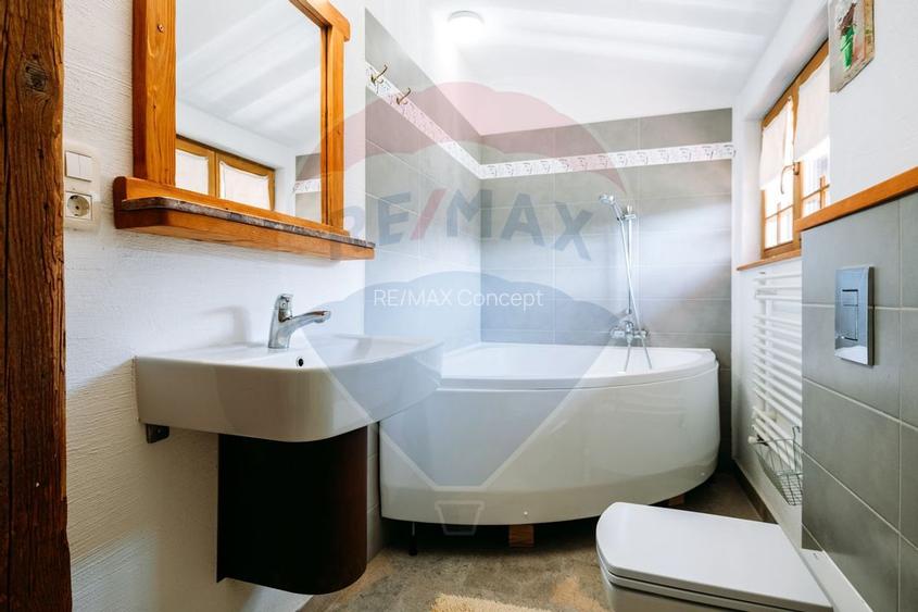 Casă cu arhitectura traditionala romaneasca I Salicea I Cluj - 9