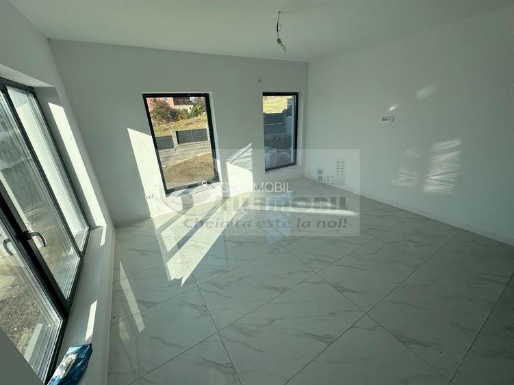 Duplex premium Vișani – 100 mp utili, curte 220 mp – 155.000 € - 4