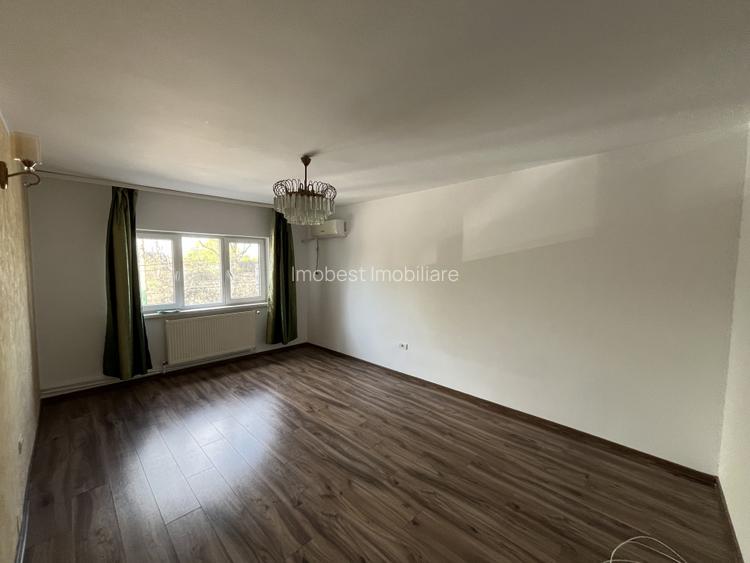 Apartament 2 camere, decomandat, etaj 1, zona Gara! - 3