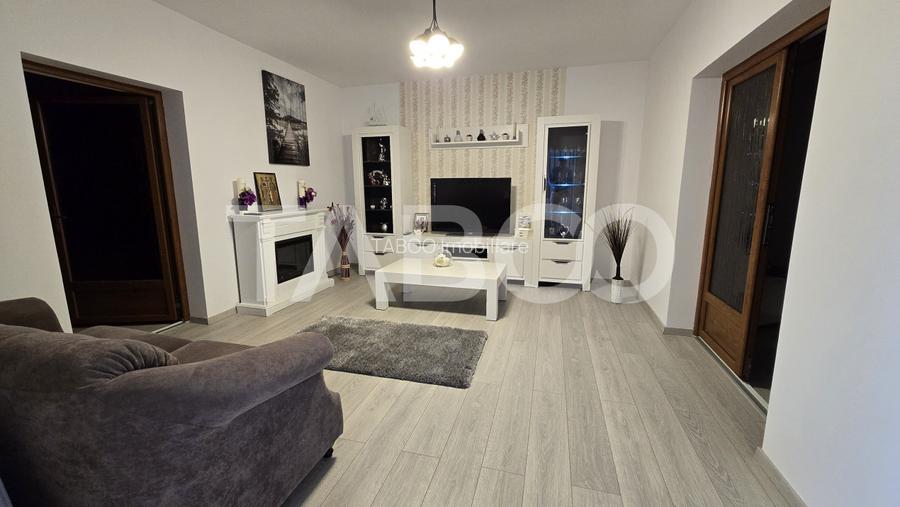 PRIMA INCHIRIERE: Casa cu 3 camere, 82 mp utili curte in Turnisor - 3