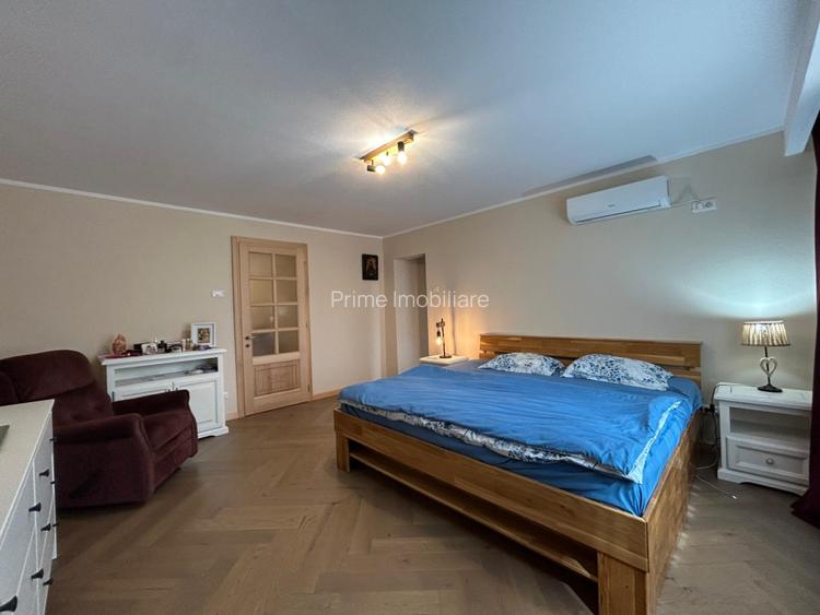 APARTAMENT - 3 camere 100 mp, etaj 1/4 + boxa si parcare - DE VANZARE - 2