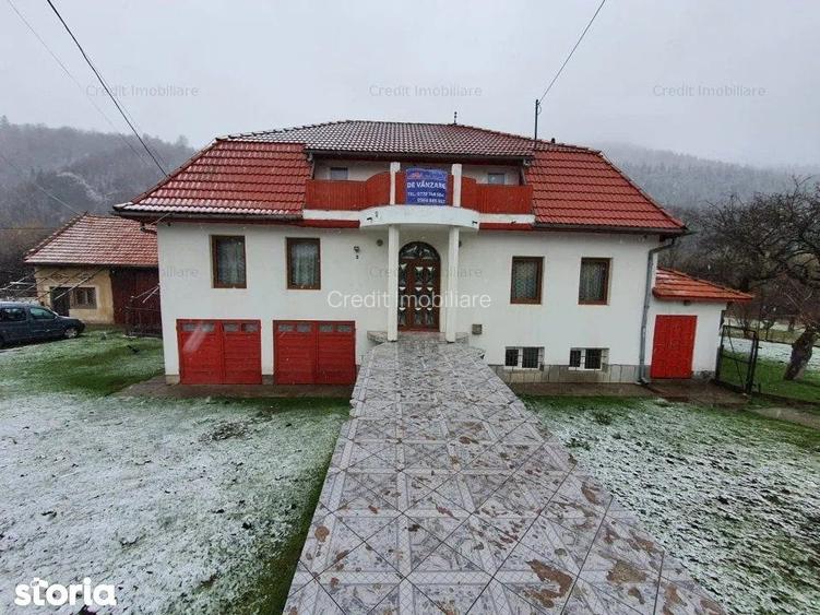 PENSIUNE aplasata in frumoasa statiune BRAN/MOIECIU - 3