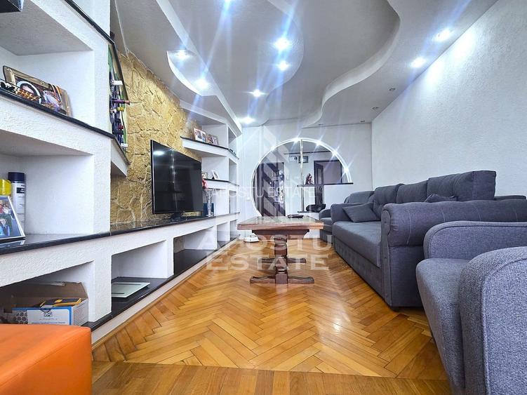 Apartament 3 camere decomandat, 88 mp, etaj 4/4 - 11