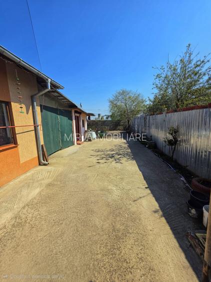 Casă 4 camere, 685 mp teren, renovată 2011 – Mănești, Zalhanaua - 2