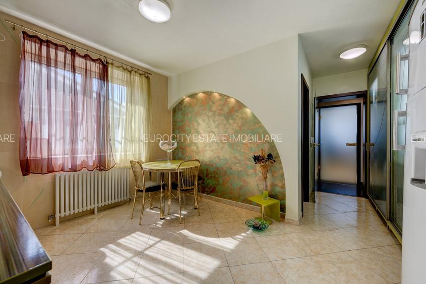 Corbeanca-Laguna Albastra, refugiu exclusivist la lac, vila cu piscina - 15