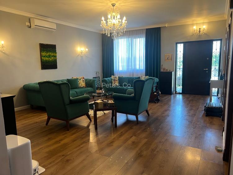 Vila 7 camere cu vedere la lac - 6