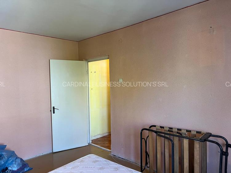 2 camere Salaj -Ferentari , str Livezilor - 7