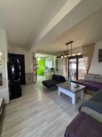 Casă Individuală de Vânzare Berceni Ilfov – 4 Camere, 250 mp - Stradă Asfaltată - 12