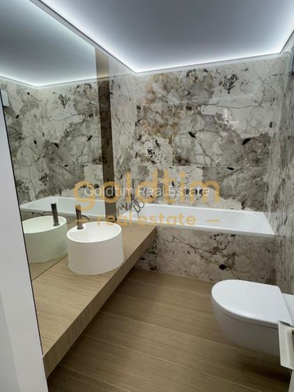 IANCU NICOLAE /PIPERA/CORTINA 126/LUMINOS SI SPATIOS/TERASA GENEROASA - 13