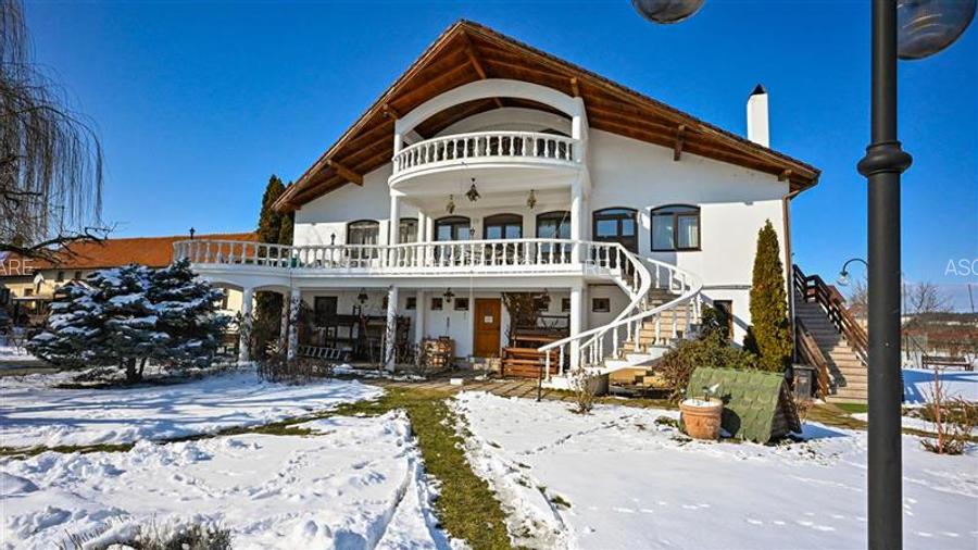 Tur LIVE! O emblema a turismului in Sanpetru, Hotel Bielmann - 36