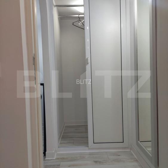 Apartament de vanzare, cu 2 camere, tip mansarda, 71 mp, zona Nicolina  - 10