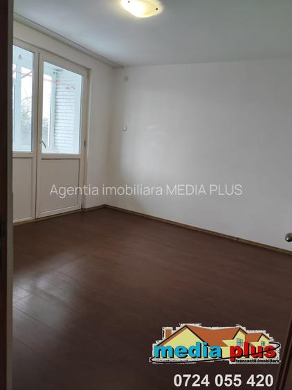 De vanzare apartament cu 2 camere Tiglina II, 2 balcoane - 4